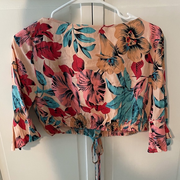 FOR LOVE AND LEMONS TOP - Picture 2 of 3